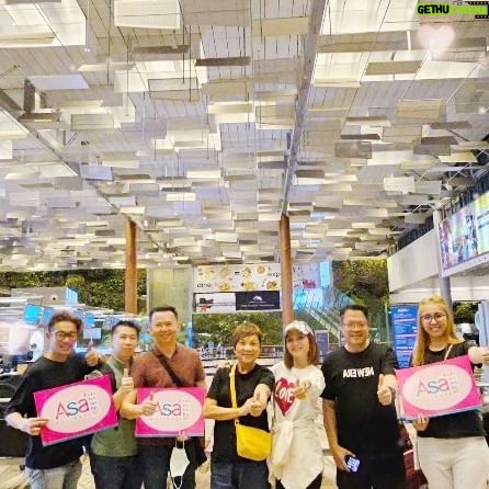 Vivian Lai - 3 Likes - Let's Go..........
Day 1 of exploring my hometown... Amazing Taiwan ! 🤗🗺️✈️
很开心的带领大家,一起去发现 #taiwan 的美 ❤️❤️❤️
@asa.holidays
@lnxglobal_official
#很开心与你们出遊
#大家都好可愛❤️
#谢谢你们❤️
#台湾环岛遊
#台湾美食
#台中中社花市
#台湾人的热情
#vivianlai
#vivian出遊记
@abbylau311343
@yujiao1452