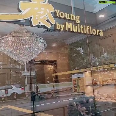 Vivian Lai - 3 Likes - 今天让Vivian带大家 amazing 体验一下 😎
真的不是变魔术喔!!
真的 Try 看看!太神奇了🙈🙈
@mul.ti.flo.ra
@abbylau311343
@lnxglobal_official
#真心推荐
#对自己好一点❤️
#一个礼拜一次
#马上感觉松了
#提升輪廓
#vivian好介绍