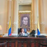 Viviana Santos Instagram - Mi gobierno...mis reglas 👩‍⚖️ *así piensan todos 🙄 . #lavenganzadeanalia