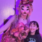 Vivien Lyra Blair Instagram - I’m so excited - I met @littlebodybigheart at my first time seeing her #portals tour in #sanfrancisco 👀 Such an incredible show!!! She’s so talented and sweet! I can’t thank #melaniemartinez enough along with all her incredible people as well as @imprintpr and everyone who helped make this an amazing 11th #birthday 😻