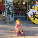 Vivien Lyra Blair Instagram - Lots of toy stores and 🎸 back in 2015 👀 #vivienlyrablair #guitars #toys #2015