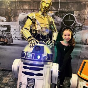 Vivien Lyra Blair Instagram - I am so grateful for tonight. Thank you to everyone that made it possible. I had a lot of fun. Thank you @saturnawards for having me.