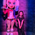 Vivien Lyra Blair Instagram - Got to go to @funko.hollywood today and see all these amazing @originalfunko toys! It’s a really fun place to visit!! Now if we can just get them to add #LittleLeia to their @obiwankenobi collection!!! 🤞🤞Do you all love #HarleyQuinn and #DoctorWho as much as I do?!? I hope you’re all having an amazing Weekend!! (@garinwsparks the 5th pic made me think of you!!!)🤗