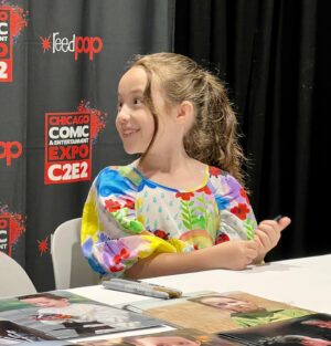 Vivien Lyra Blair Instagram - What an amazing day at @c2e2 thank you @swau_official for inviting me!  And thank you so much to all the wonderful people that came to say hi.
