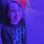 Vivien Lyra Blair Instagram - I’m so excited - I met @littlebodybigheart at my first time seeing her #portals tour in #sanfrancisco 👀 Such an incredible show!!! She’s so talented and sweet! I can’t thank #melaniemartinez enough along with all her incredible people as well as @imprintpr and everyone who helped make this an amazing 11th #birthday 😻