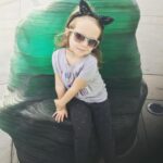 Vivien Lyra Blair Instagram - Random photo drop from around #losangeles #vivienlyrablair #youngleia #theboogeyman #fatalattraction #bridbox #wcbh #hollywood #tbt