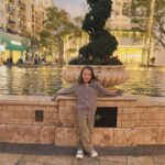 Vivien Lyra Blair Instagram – Beautiful night by the fountain 👀
