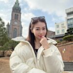 Vivien Yeo Instagram - Seoul calling ✈️✨ · In the holiday spirit and my vacation’s mode on 📸 🍜 🏯 🎵