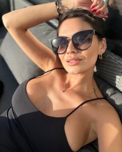 Actress Vladimíra Erbová HD Instagram Photos and Wallpapers July 2024