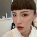 Waa Wei Instagram - 今天謝謝葡眾的邀請。 #我挺娃娃娃娃挺我 #我的上線說我是副理 #我今天有漂亮嗎