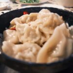Waa Wei Instagram - - 1.仍然是路易拍的媽媽。 2.最近到處都有茂密的花，春天的花好像都特別開心，而且都很香，我也很香。 3.名從法國帶回來的瑪德蓮配咖啡也太美味了，還是我在想念法國了。 4.我：「路易，幫媽媽拍一張！」路易：「不要！」我：「拜託！」，他拍了，但有指定動作，「媽媽，你當一下閃電俠！」⚡️ 5.那天去路易的學校開他即將要升大班的會，園長在說話的時候我看似認真做筆記，但數度想要落淚，但旁邊有其他家長我怎麼好意思哭，果然一個人走回家的路上還是忍不住，怎麼一下子就要大班了，媽媽捨不得🥹 6.小鴨鴨好軟好可愛喔，好想養喔，還是養到不知道怎麼辦的時候再帶回去山上還給老爸好了，哈哈哈。 7.他們是我得金曲獎的時候一直在哭的兩個男人。 8.熊貓奧特曼，沒看過了吧，嘿嘿。 9.我好喜歡吃水餃，這個剝皮辣椒水餃好好吃，我現在好餓喔，此時此刻的我好餓。 10.我一聽到他挑食我就趕快去買好吃的給他吃，然後一口一口餵他吃到他打嗝，太可愛了啦，好可愛好可愛喔！