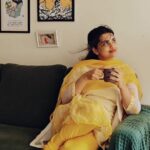 Wafa Khadeeja Rahman Instagram - Only coffee can make my dil बेकरार ☕️ #coffee #CoffeeAddict #ootd #fashion #styling #atruelovestory Coffee, outfit of the day, ootd, fashion, styling, coffee addict.
