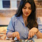 Wafa Khadeeja Rahman Instagram - Breakfast at @restaurantchefpillai 💕 #ootd #fashion #styling #breakfast #chefpillai #withgalaxy #galaxys24ultra #collaboration #samsungindia #galaxyai