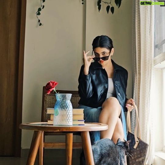Wafa Khadeeja Rahman Instagram - Nova Eyewear: Where fashion meets function. Their eyewear range blends style seamlessly with prescription clarity and UV protection, ensuring you see the world with precision and panache. I’ve picked up mine, where is yours? #NovaEyewear #CompleteEyewear #NovaCombos #collaboration