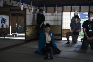 Wakana Matsumoto Instagram - ⁡
⁡
阿茶の局
⁡
側室としてだけでなく、重臣たちとともに政治面も含め家康をサポートした文武に長けた女性。
晩年の家康を最後まで支え続ける。
⁡
演じるのは松本若菜さん。
明るくハキハキした若菜さんは阿茶にぴったり！
いつも自然な空気でその場にいて、話すと場が明るくなる。そんな人です。
あとちょっと抜けてます笑😆
後半は正信と阿茶とのシーンが多いので、お楽しみに！！
⁡
photo by Ieyasu
⁡
#どうする家康
#阿茶の局
#松本若菜
#フォトジェニック
#特別にわしの席で写真を撮ってやったわ😄
#引き続きよろしく〜