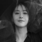 Wakana Matsumoto Instagram - 写真は現在発売中のBARFOUT!より。 素敵で楽しい撮影でした。 インタビューも載せていただいているのでどうぞお手元にとってお読みください。 さてさて。 昨日のやんごとなき一族観ました！？ んもう。 泣いちゃった。 さとけん‼︎‼︎😢 あと1話です。 しっかりと見届けていただけたら嬉しいです。 #barfout