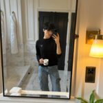 Wallis Day Instagram - Monday coded 🌞