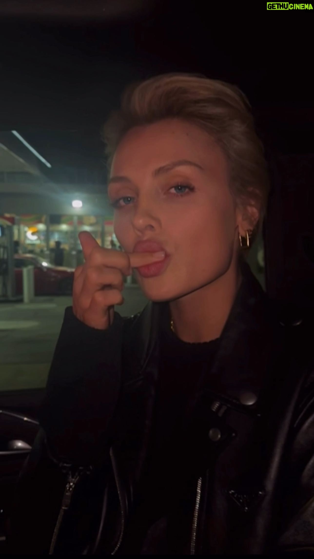 Wallis Day Instagram - pov you’ve sprained a tendon but can’t miss your girls birthday 😂💃🏼🥳