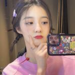Wan Peng Instagram - 来了来了😺