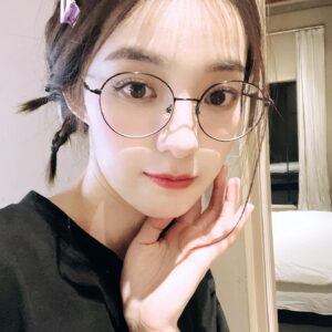 Wan Peng Instagram - 存货量很大👀