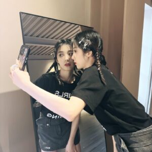 Wan Peng Instagram - 存货量很大👀