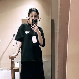 Wan Peng Instagram - 存货量很大👀