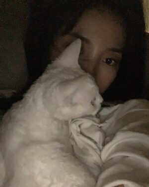 Wan Peng Instagram - 模糊的我与三岁