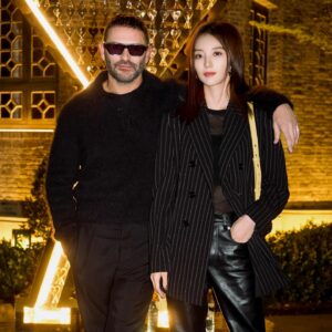 Wan Peng Instagram - What a great show!!! @amiparis @alexandremattiussi9 #AmiParis #AmiFW24 #AmiSuzhou