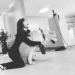 Wang Luodan Instagram - 谁家的充电宝借我一下嘛