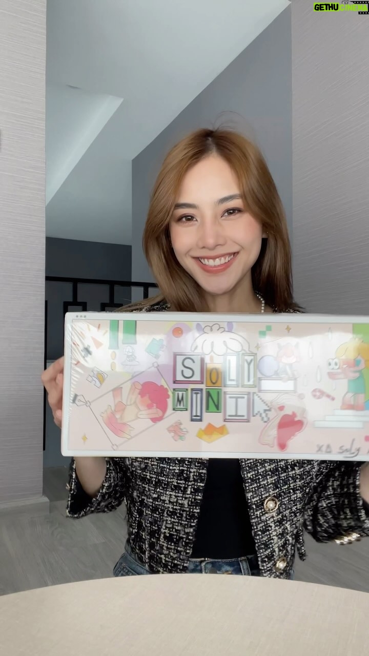 Waratthaya Wongchayaporn Instagram - น้อง SOLY - SOLY mini น่ารักกกมากกก @heyone_global 💕