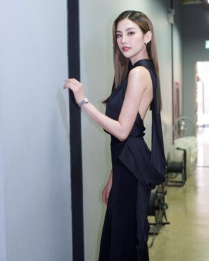 Waratthaya Wongchayaporn Instagram - 👗 @veladebangkok 💄 @fomostz