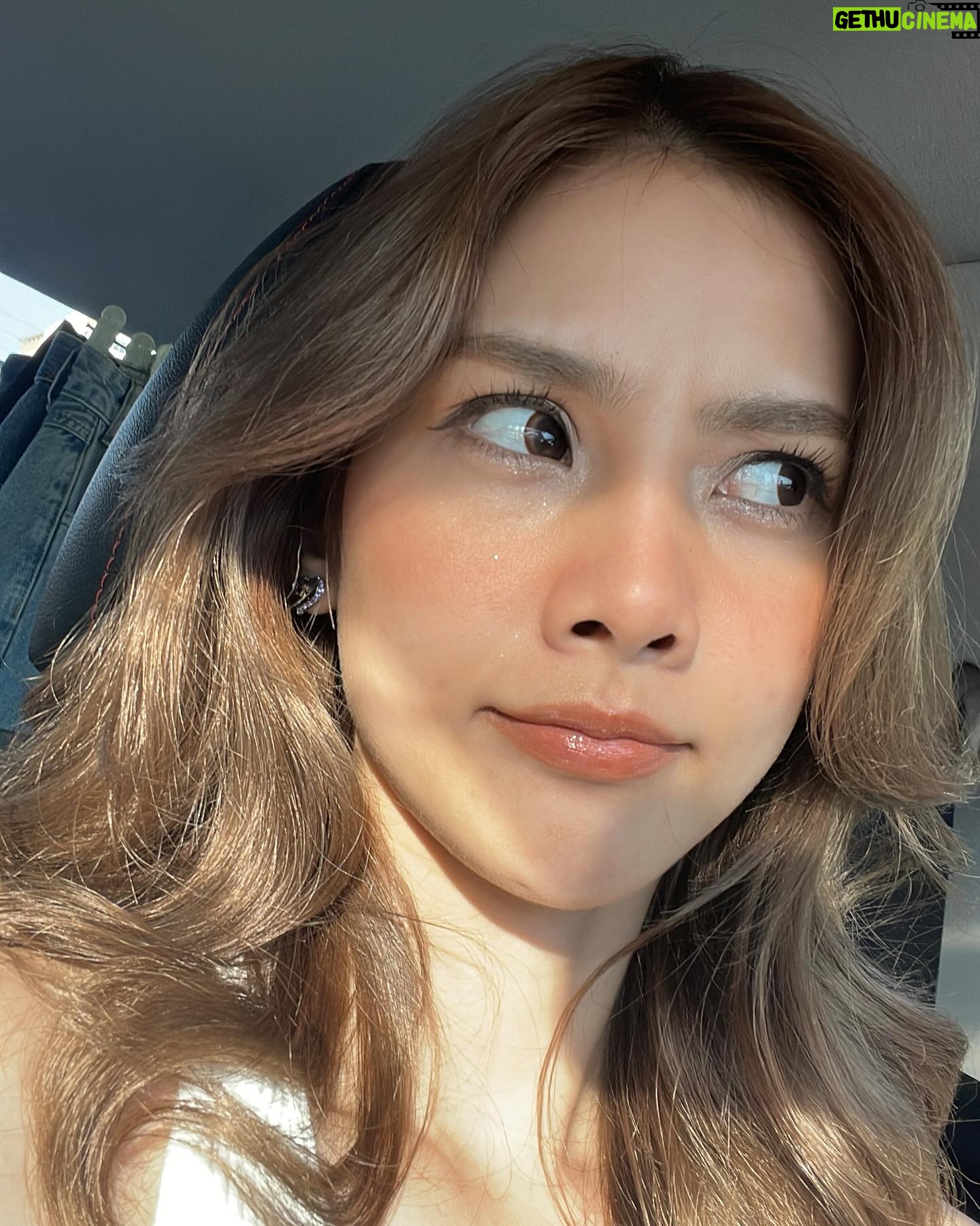 Waratthaya Wongchayaporn Instagram - สวยสุดในโลกส่วนตัว 😂