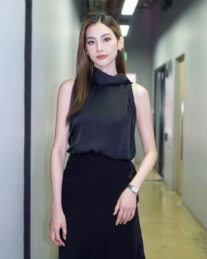 Waratthaya Wongchayaporn Instagram - 👗 @veladebangkok 💄 @fomostz