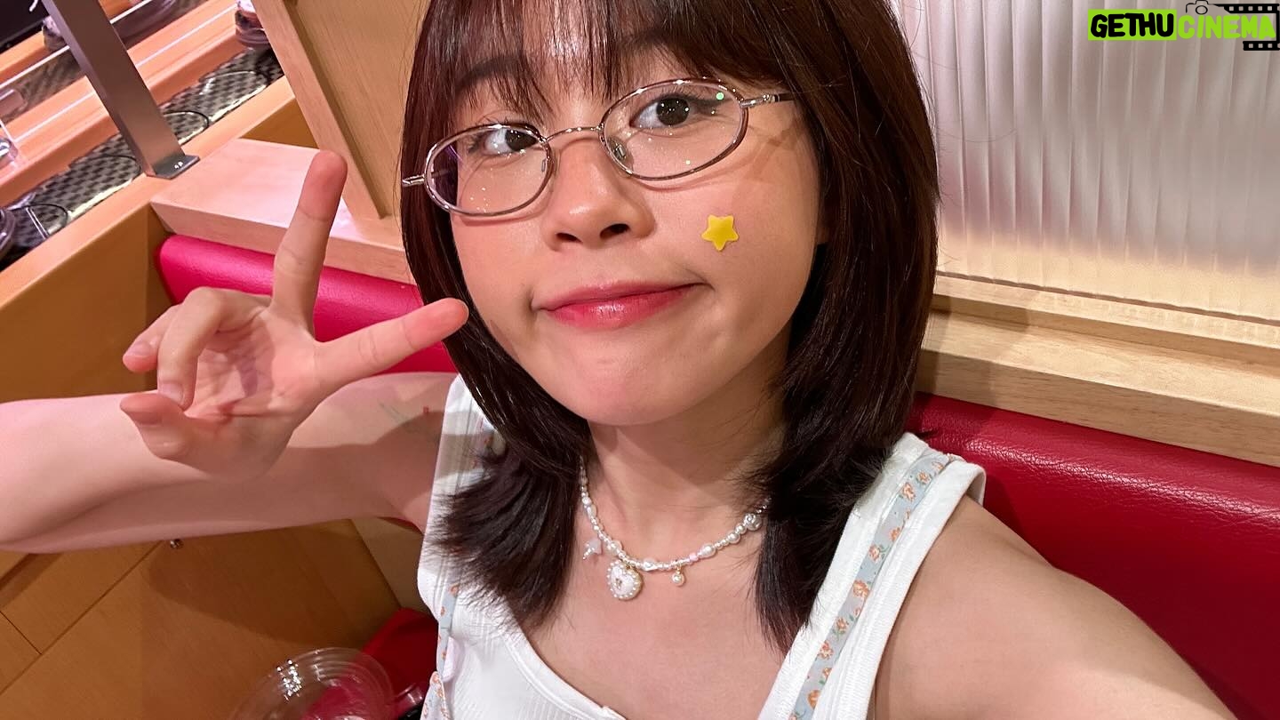 Warisara Jitpreedasakul Instagram - (🍣3🍣)