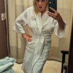 Wendi McLendon-Covey Instagram - I waited 4 year between mammograms???? Shame on me, but we remedied that today. Take care of your "Ladies," ladies. Thanks to @jivemiguel70 for scheduling my appointment and for driving me there. It only took 15 minutes.... Don't know why I'm so stubborn about things like this.