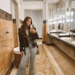 Weronika Rosati Instagram - Randomowy tygodniowy miszmasz😊 Zapraszam was dzisiaj od ok 20 ej do zadawania mi "miszmaszowych" pytań na stories - miłego weekendu!