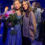 Weronika Rosati Instagram - Tydzień w Warszawie 🫶🏼 Premiera świetnego filmu “ Nieobliczalna” @primevideopl ze wspaniała rola @juliawieniawa , wizyta w mojej ulubionej @klinikalaperla i oczywiście jożka w @yoga_beat_studio plus nowy plan filmowy o którym moge tylko powiedzieć new secret project🤷🏽‍♀️ Miłej niedzieli wszystkim!