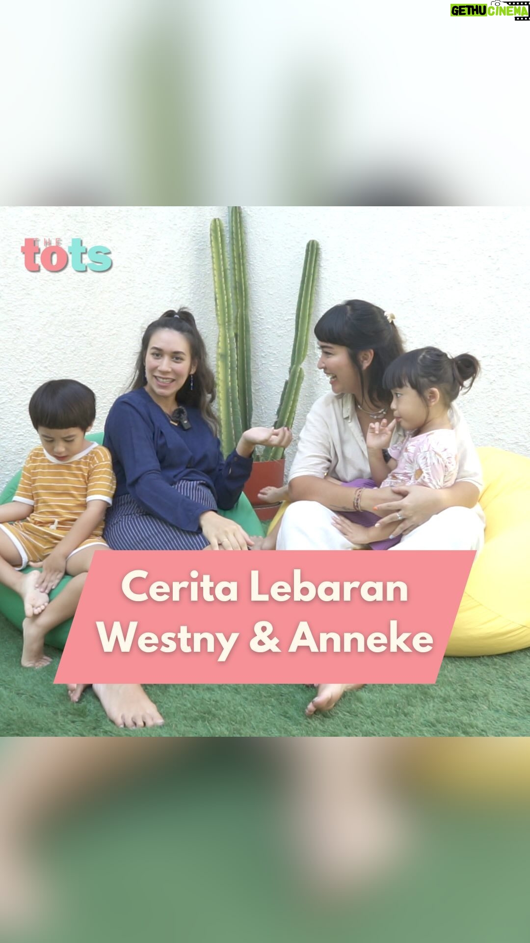 Westny Dj Instagram - Hey hey heyyy! Selamat Lebaran untuk temen-temen yang merayakan! Di episode kali ini kita akan cerita momen-momen istimewa di hari lebaran. Mulai dari masakan khas lebaran yang menggoda selera, serunya suasana halal bihalal dan kebersamaan yang tak terlupakan di tengah-tengah keluarga. Bayangkan, suasana di setiap rumah pasti punya keunikan tersendiri! Mulai dari kisah-kisah tentang tradisi-tradisi turun-temurun yang dilestarikan dengan penuh kebanggaan, hingga momen-momen spontan yang mengundang tawa bersama keluarga tercinta. Dan sekarang, saatnya bagi kalian untuk berbagi pengalaman! Apa momen-momen spesial yang telah kalian alami selama lebaran? Ceritain yuk di kolom komentar di bawah! Siapa tahu, cerita kalian bisa menjadi inspirasi bagi orang lain untuk merayakan lebaran dengan lebih meriah dan penuh makna. Ayo, bagikan cerita kalian! yukkk tonton keseruannya! Malam ini, Sabtu 13 April 2024 Jam 7 Bali time Jangan lupe follow us @the.tots.official Subscribe Shared Comments pengen ajakin bintang tamu siapa or bahas apa untuk tayangan berikutnya π #TheTOTSofficial #strollingwiththetots #newjourney #totsminivlog #ceritatentangthetots ___________________________________________________________________________ Follow our Instagram The Tots https://www.instagram.com/the.tots.official/ Westny DJ https://www.instagram.com/westnydj/ Anneke https://www.instagram.com/annekejd/
