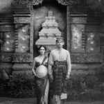 Westny Dj Instagram - Classic.. keanggunan adat Bali yang melekat, culture budaya yg harapannya tidak akan pernah punah, modernisasi yg semakin merajalela, tidak mengubah prinsipku utk lbih mencintai adat Bali yg Classic.. i see it as a different meaning of Beauty.. dan smoga memberi pengertian turun - temurun ke anak-anakku utk selalu mencintai Budaya Bali tanpa merusak unsur essensialnya🙏🏻 Styled : @cahyadewibali @cahyadewibaliteam MUA Hairdo : @merrydhacrosta_cahyadewiteam Photographed : @oka.dharmawan #classicbali #classic #adatbali #culture #hindu #budaya #baliculture #beauty #family #konsepbali #baliunik #photography #foto