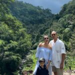 Westny Dj Instagram - Hidup itu emang emang seharusnya mengalir kaya sungai.. Kita kadang ga tau arus airnya ke arah mana tergantung dari batu yg misahin aliran sungai itu.. itulah ya mungkin yg terjadi dalam masalah di hidup.. when that troubles come tergantung apa keputusan solusi kita, mau itu kearah kanan dan kiri ya probabilitasnya might be the same? Apa bener apa salah.. tp balik lg aku nemu pembelajaran lagi.. masalah itu emang soal kedewasaan sikap cara menghadapinya, krn tnyata betul .. masalah itu datang utk menguji kesabaran dan keikhlasan kita.. naik level lagi nih kedewasaannya, krn masalah sbg pengingat kita utk menjadi pribadi yg lebih baik lg🫶🏻 ngalir aja terus sampe kita ga tau whats in front of us.. but jalani dan Hadapi 👌🏼 #pejuanghidup #dewasa #hidup #adultlife #life #happyseeker #alam #world #explore #adventure #gratitude