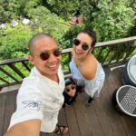 Westny Dj Instagram - Hidup itu emang emang seharusnya mengalir kaya sungai.. Kita kadang ga tau arus airnya ke arah mana tergantung dari batu yg misahin aliran sungai itu.. itulah ya mungkin yg terjadi dalam masalah di hidup.. when that troubles come tergantung apa keputusan solusi kita, mau itu kearah kanan dan kiri ya probabilitasnya might be the same? Apa bener apa salah.. tp balik lg aku nemu pembelajaran lagi.. masalah itu emang soal kedewasaan sikap cara menghadapinya, krn tnyata betul .. masalah itu datang utk menguji kesabaran dan keikhlasan kita.. naik level lagi nih kedewasaannya, krn masalah sbg pengingat kita utk menjadi pribadi yg lebih baik lg🫶🏻 ngalir aja terus sampe kita ga tau whats in front of us.. but jalani dan Hadapi 👌🏼 #pejuanghidup #dewasa #hidup #adultlife #life #happyseeker #alam #world #explore #adventure #gratitude