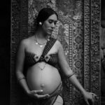 Westny Dj Instagram - Classic.. keanggunan adat Bali yang melekat, culture budaya yg harapannya tidak akan pernah punah, modernisasi yg semakin merajalela, tidak mengubah prinsipku utk lbih mencintai adat Bali yg Classic.. i see it as a different meaning of Beauty.. dan smoga memberi pengertian turun - temurun ke anak-anakku utk selalu mencintai Budaya Bali tanpa merusak unsur essensialnya🙏🏻 Styled : @cahyadewibali @cahyadewibaliteam MUA Hairdo : @merrydhacrosta_cahyadewiteam Photographed : @oka.dharmawan #classicbali #classic #adatbali #culture #hindu #budaya #baliculture #beauty #family #konsepbali #baliunik #photography #foto