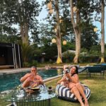 Westny Dj Instagram – A glimpse of a precious family time.. bener- bener refreshed and it feels so good to have that moment.. squad lengkap sampe ke polo 🐶 juga nimbrung ikutab refreshing😂
That definition of #familyhood .. i’m living it😍

#pregnant #pregnantbelly #momlife #6monthspregnant #26weekspregnant #hamil #bumil #family #staycation #happiness #keluarga #seru #fun #liburan #uluwatu #bali #theorigin