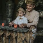 Westny Dj Instagram - pumamsam pamtram janaya tam pamanu jayatam bhawati putranam mata jatanam javasyayam yan.🙏🏻 semoga atas ijin Tuhan dan leluhur anak hamba dalam kandungan sehat,selamat dan terlindungi dari segala kejahatan baik manusia maupun mahluk halus.🙏🏻 Styled by : @cahyadewibali @cahyadewibaliteam MUA: @merrydhacrosta_cahyadewiteam Photographed by : @oka.dharmawan #maternity #maternityphotography #photooftheday #photography #traditional #tradisibali #bajubali #bajuadatbali #adatbali #vintage #fotohamil #pregnant #fotokehamilan #hamil #pregnantstyle #bali #cahyadewibali