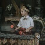 Westny Dj Instagram - Dear Tubuh.. Terima kasih sudah kuat utk memberi ruang bagi yang mau lahir baru. Terima kasih sudah menguatkan Atman ku utk bekerjasama dengan baik bagi bayiku. Dear suami.. Terima kasih sudah mempercayakan aku dibuahi olehmu. Terima kasih sudah memilihku utk memberikanmu keturunan utk melanjutkan generasimu. Dear Kaimano.. Terima kasih sudah memilih rahimku utk jadi Ibumu.. Terima kasih sudah bersedia dan memberi izin untuk kamu menjadi seorang kakak.. Styled by : @cahyadewibali @cahyadewibaliteam MUA Hairdo : @merrydhacrosta_cahyadewiteam Photographed by : @oka.dharmawan #doa #ibu #ibuhamil #mom #pregnancy #adat #adatbali #tradisi #hidup #life #berkah #blessing #photography #vintage #oldschool #maternity #maternityphotography
