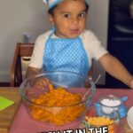 Whitney Mixter Instagram – Top Chef: Toddler Edition 🧑🏾‍🍳🤌🏾❤️

It’s never too early (or too late) to embark on your passions…and this kid looooves some food!

Makin Meals with @meccasilasmoon 🍽️

Tag your favorite chef!

#topchef #kidscooking #kidscook #topchefjunior