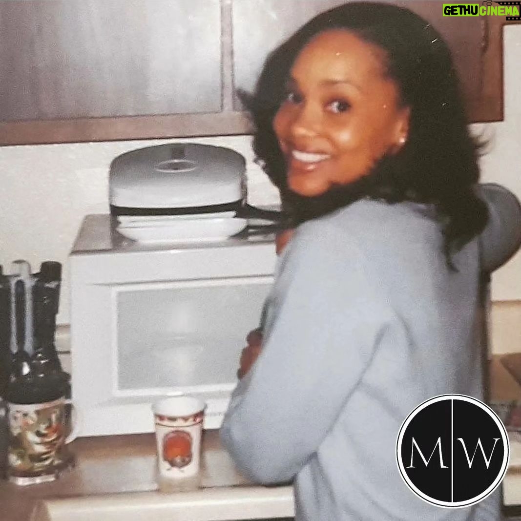 Windi Washington - 3 Likes - ABOUT WINDI WASHINGTON (📷 Hollywood, California Apartment, 1996)
Windi Washington, MBA a Los Angeles, California native started her career as an actress in her late-teens and she fell in love with also working behind-the-scenes as her first place of entertainment employment was at Paramount Pictures.
Windi is a Film and Television Producer at Windi World Daily LLC (Film & Television Production and Broadcast Media) since 2010.
Windi's Maxi Wade Agency LLC (Founder, CEO, Talent Manager & CMO - Talent Management Representation & Entertainment Marketing) since 1996 recognized by the Talent Managers Association (TMA), Academy of Television Arts & Sciences (ATAS), and Screen Actors Guild-American Federation Television & Radio Arts (SAG-AFTRA) as a credible Professional Talent Representative.
Windi has a strong niche as an entrepreneur, becoming known as a visionary for her creative ability to push any project to the next level. She has worked full-time for reputable companies as Paramount Pictures (TV Research - Domestic Television), Twentieth Century Fox Film (Feature Film Development & Production Accounting), Creative Artist Agency (Television & Film Representation), Condé Nast (Advertising & Creative Services for Vanity Fair Magazine), and American Express (New Business Development - Brokerage) on Wall Street in Manhattan, New York.
Windi attended Academy of Art University, School of Motion Picture & Television (Producer), and University of Phoenix, School of Business (Master of Business Administration). She is a member at the Academy of Television Arts & Sciences (ATAS), Screen Actors Guild-American Federation Television & Radio Arts (SAG-AFTRA), Women In Film, and Alliance for Women In Media.
🔗 https://www.variety.com/exec/windi-washington
#losangeles #hollywood #atlanta #newyorkcity #newyork 👣