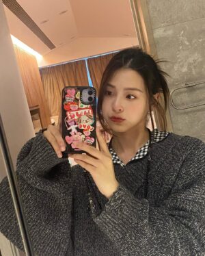 Winnie Wu Instagram - 🕊️ིྀ☁️ིྀ🫧ིྀ

@nihow_official 
@romanticcrown_seoul 
@paris64world 
@casetify_taiwan