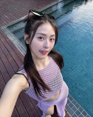 Winnie Wu Instagram - ：
一趟說走就走的旅程，和一群讓我從頭笑到尾（還很會拍照）的老友們，簡直太完美😗💜被充飽飽電了。

All @yuyu_active 🫶🏻✨