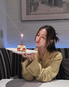 Actress Winnie Wu HD Instagram Photos and Wallpapers April 2024